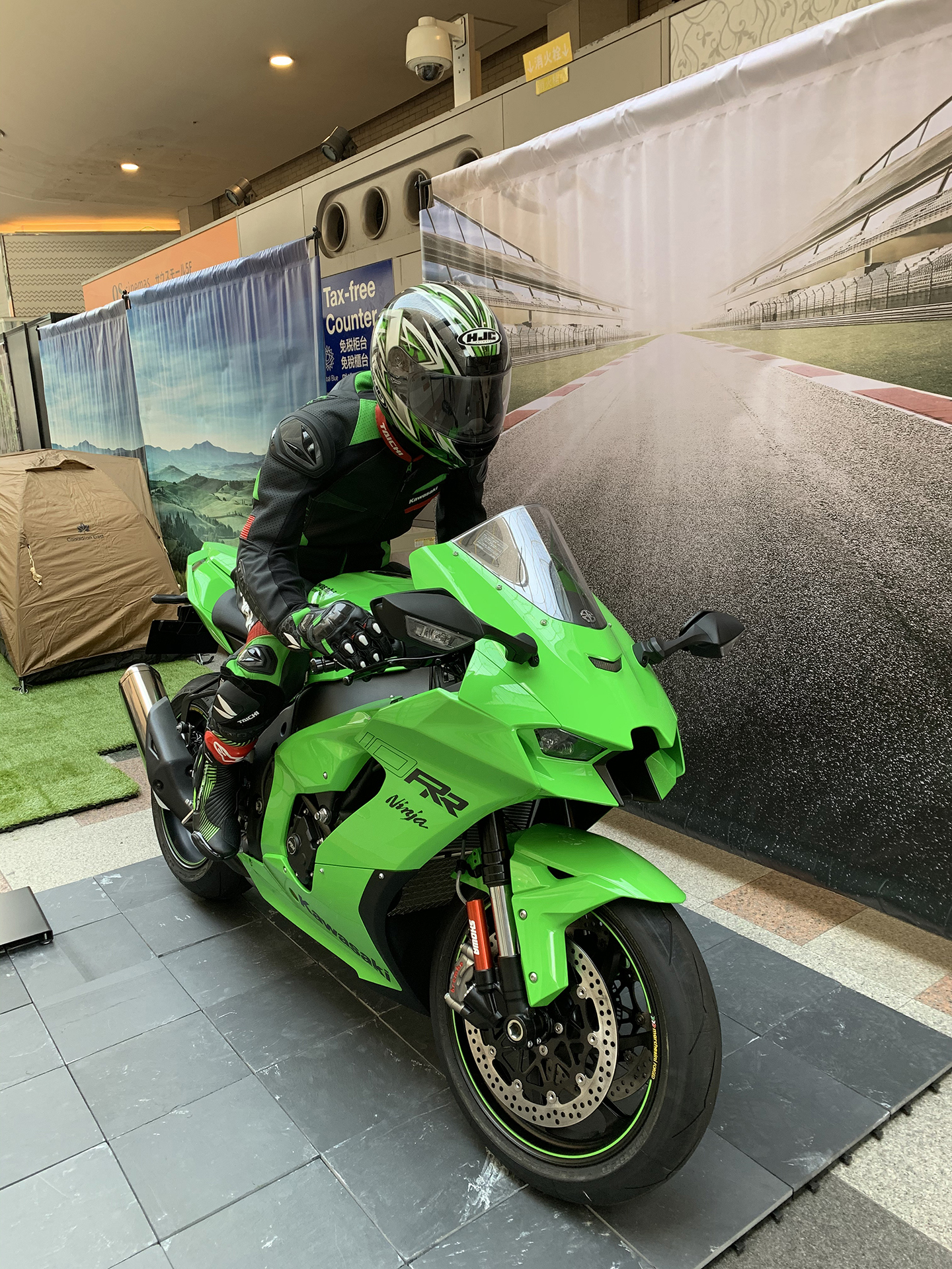 カワサキプラザ展示会 神戸Umie