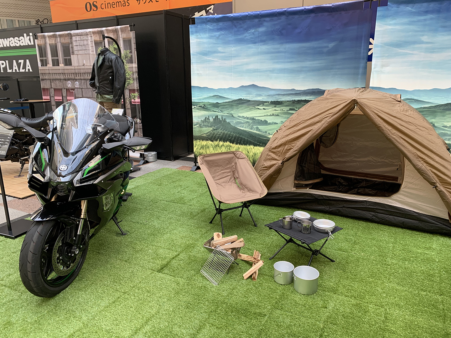 カワサキプラザ展示会 神戸Umie